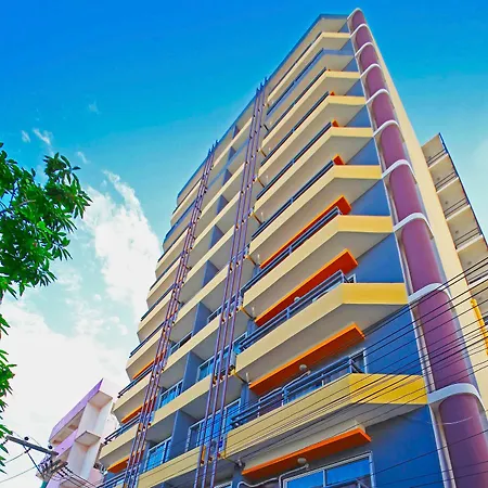 Jade Tower Downtown Apartment